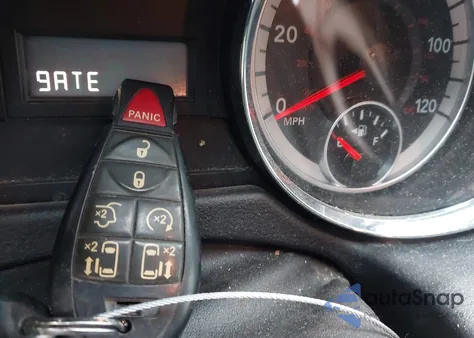 2017 Dodge Grand Caravan Sxt z USA, uszkodzony, nr VIN 2C4RDGCG7HR801829